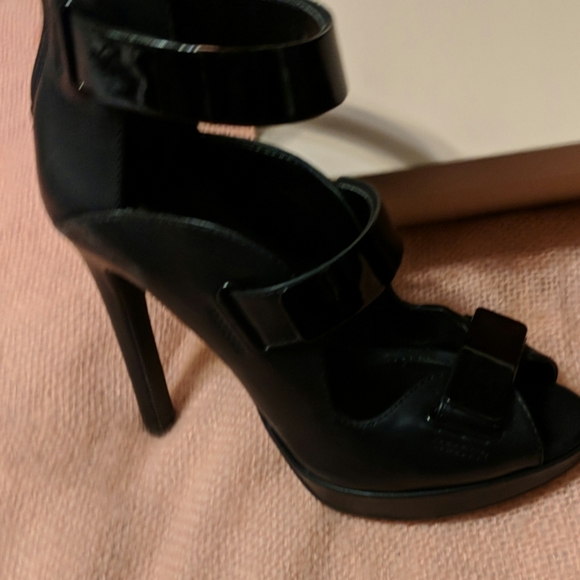 Black Dress Shoes - Picture 2 of 3
